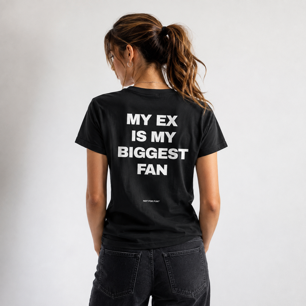 My ex is my biggest fan - Nera e bianca