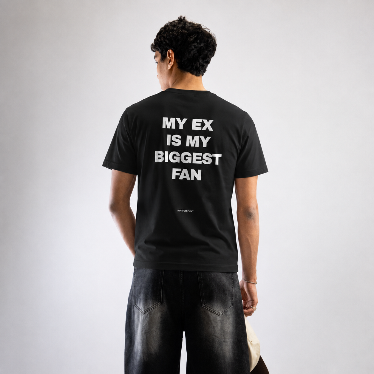 My ex is my biggest fan - Nera e bianca